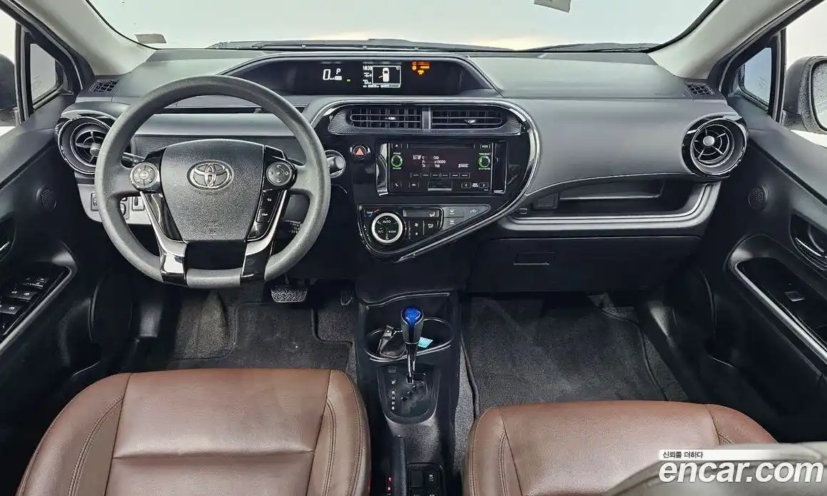 Toyota Prius 2018 1.5 гидро в Москве № 170290, фото 7