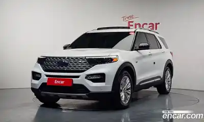 Ford Explorer, 2022