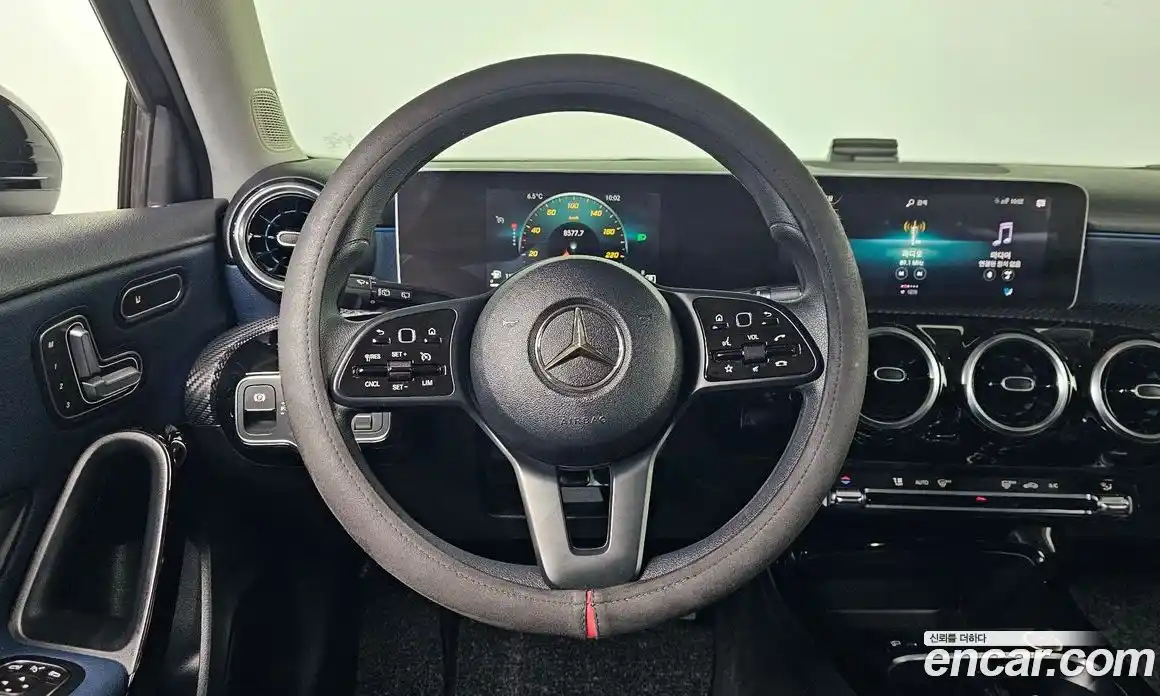 Mercedes-Benz A-Class 2019 2.0 гидро в Москве № 194836, фото 12