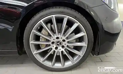 Mercedes-Benz E-Class 2021 2.0 гидро, миниатюра 5