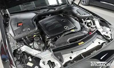 Mercedes-Benz E-Class 2021 2.0 гидро, миниатюра 6