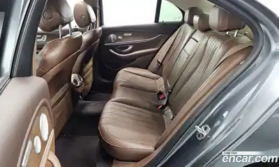 Mercedes-Benz E-Class 2020 2.0 гидро, миниатюра 12
