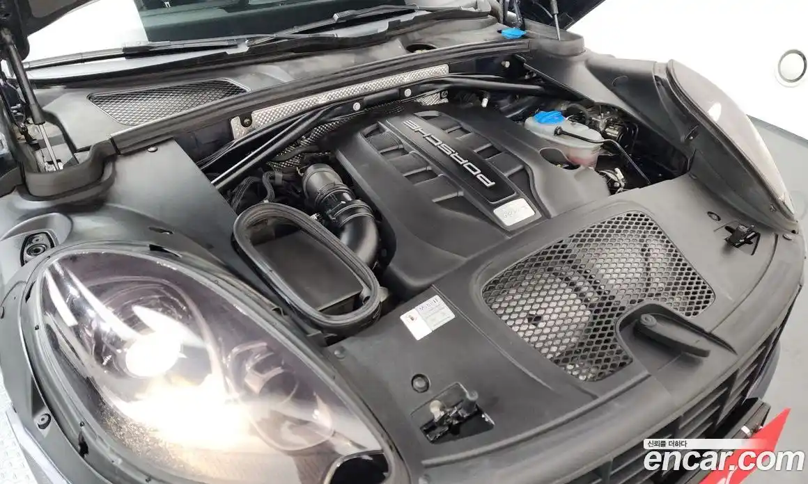 Porsche Macan 2017 3.0 гидро в Москве № 197669, фото 6