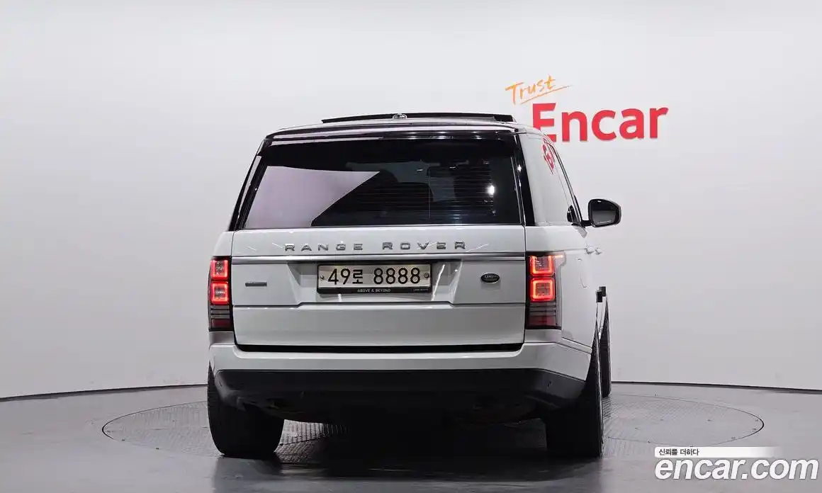 Land Rover Range-Rover 2016 4.4 гидро в Москве № 198126, фото 4