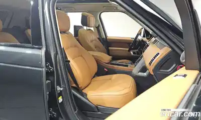 Land Rover Range-Rover 2020 4.4 гидро в Москве № 198136, миниатюра 9