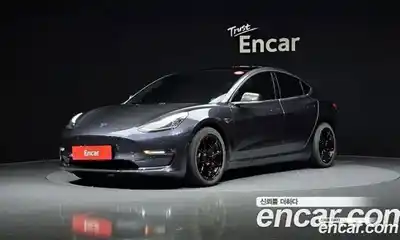 Tesla Model 3, 2020