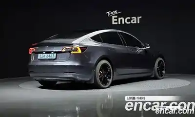 Tesla Model 3 2020 0.1 гидро в Москве № 198585, миниатюра 2
