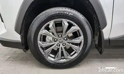 Toyota RAV4 2025 2.5 гидро в Москве № 199548, миниатюра 5
