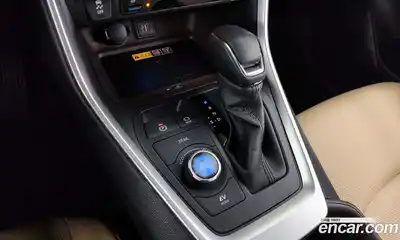 Toyota RAV4 2025 2.5 гидро в Москве № 199548, миниатюра 9