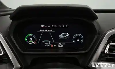 Audi Q4 e-tron 2022 0.2 гидро в Москве № 204361, миниатюра 8