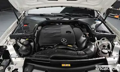 Mercedes-Benz E-Class 2020 2.0 гидро, миниатюра 6