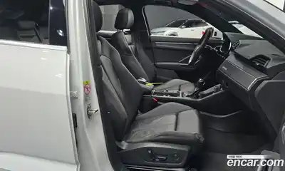Audi Q3 2023 2.0 гидро в Москве № 209134, миниатюра 10