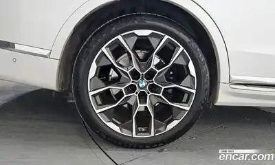 BMW X7 2023 3.0 гидро в Москве № 210758, миниатюра 5