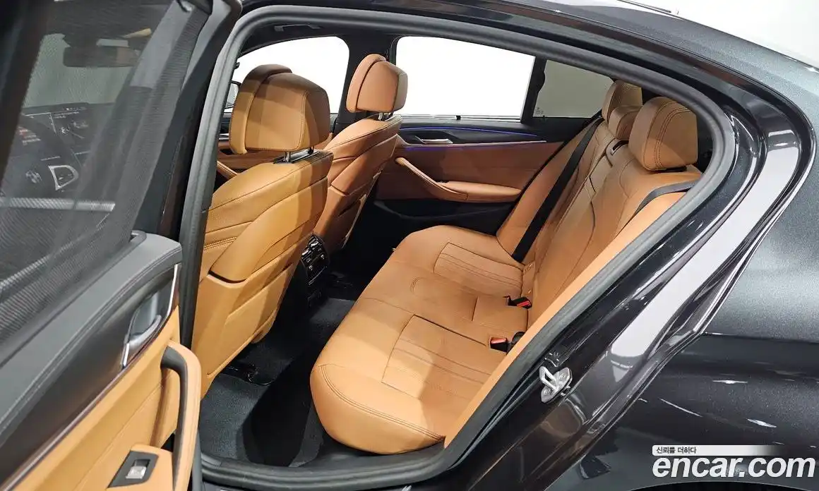 BMW 5-Series 2023 2.0 гидро в Москве, фото 16