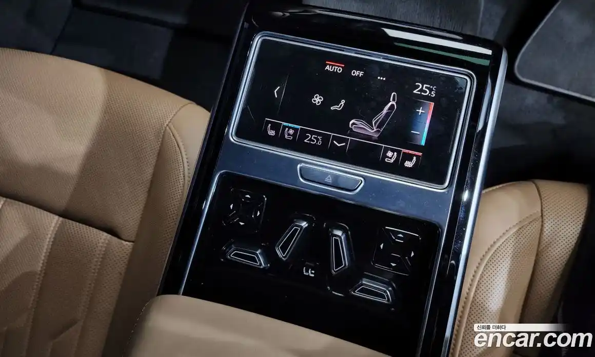 Audi A8 2020 3.0 гидро в Москве № 212492, фото 18