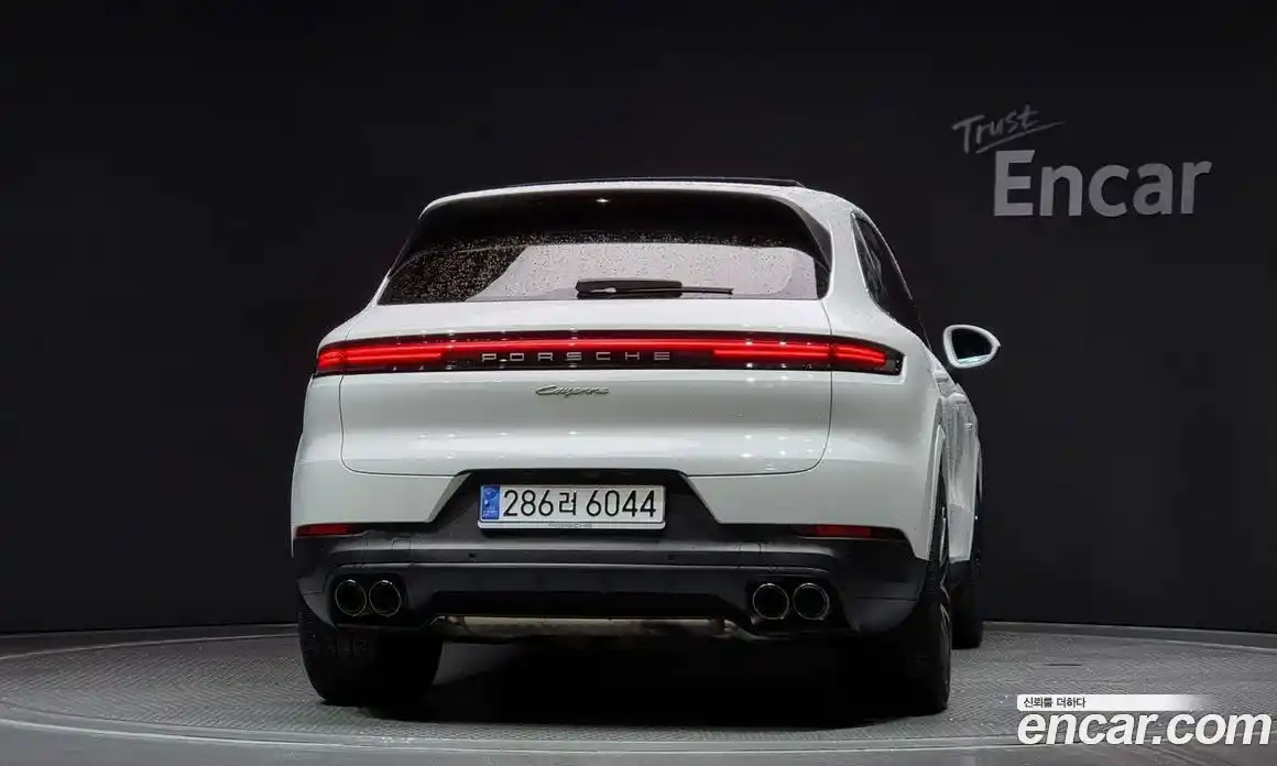 Porsche Cayenne 2025 3.0 гидро в Москве № 213056, фото 4