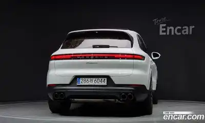 Porsche Cayenne 2025 3.0 гидро в Москве № 213056, миниатюра 4
