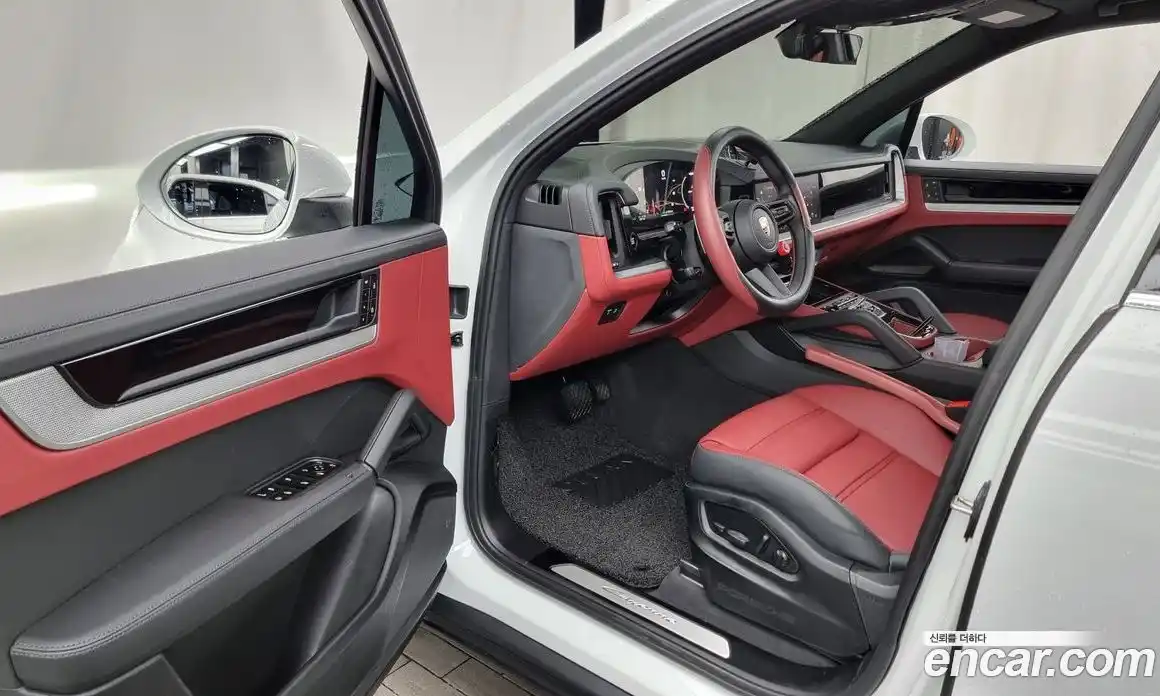 Porsche Cayenne 2025 3.0 гидро в Москве № 213056, фото 10