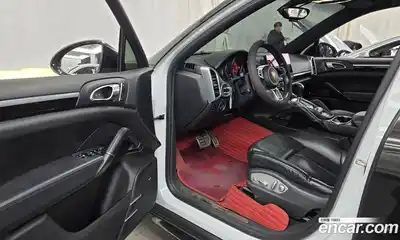 Porsche Cayenne 2015 3.0 гидро в Москве № 213270, миниатюра 10