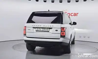 Land Rover Range-Rover 2018 4.4 гидро в Москве № 213818, миниатюра 4