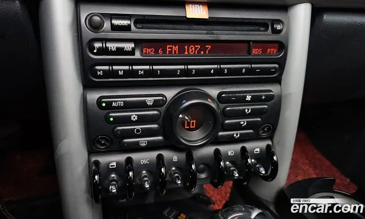 Mini Cooper 2004 1.6 гидро в Москве № 214369, фото 16
