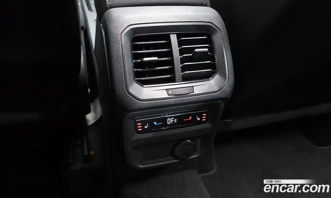 Volkswagen Tiguan 2024 2.0 гидро в Москве № 214905, фото 18