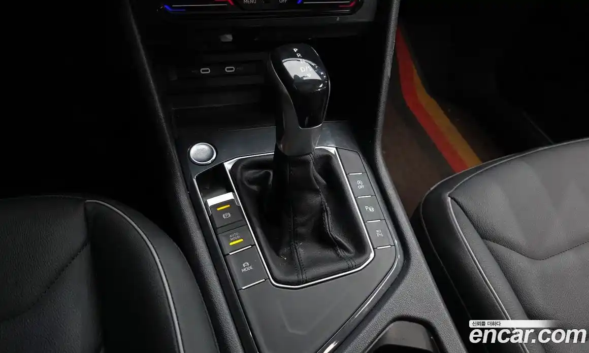 Volkswagen Tiguan 2024 2.0 гидро в Москве № 214905, фото 9