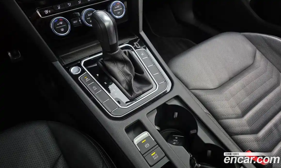 Volkswagen Arteon 2020 2.0 гидро в Москве № 215151, фото 9