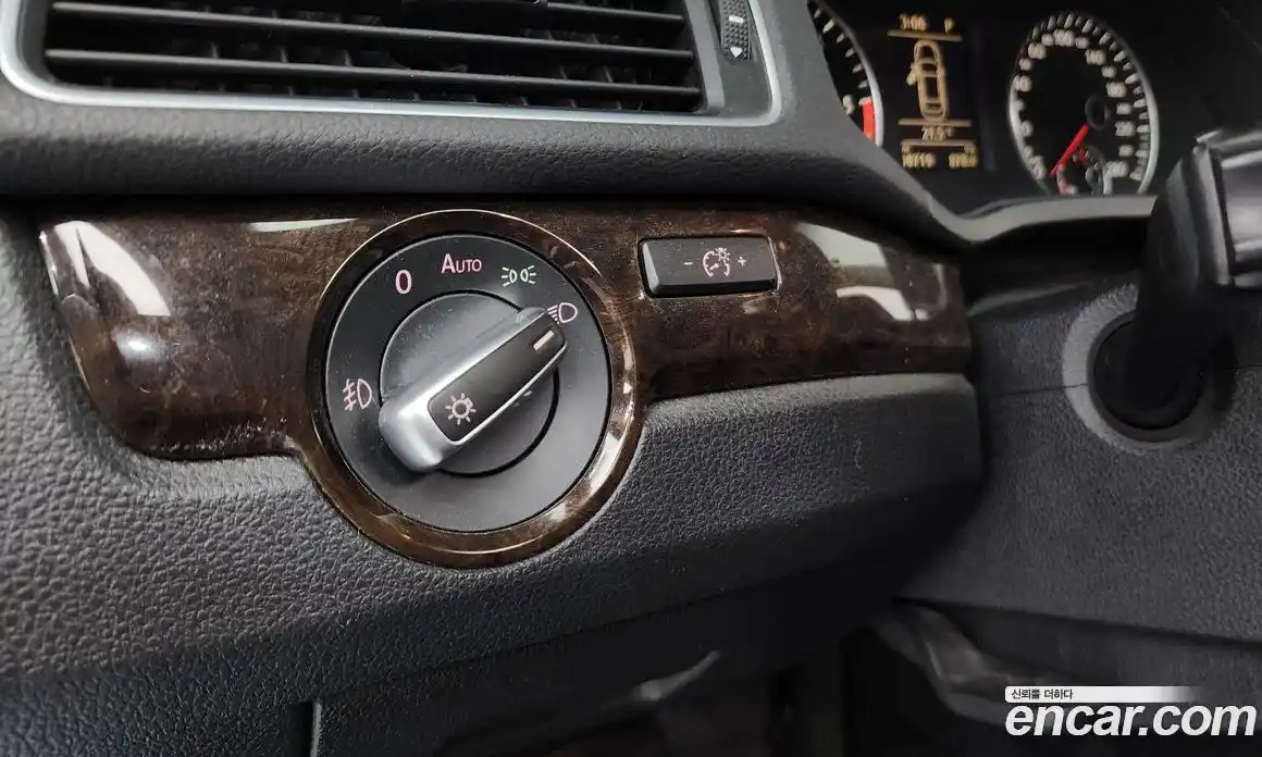 Volkswagen Passat 2014 2.0 гидро в Москве № 215213, фото 14