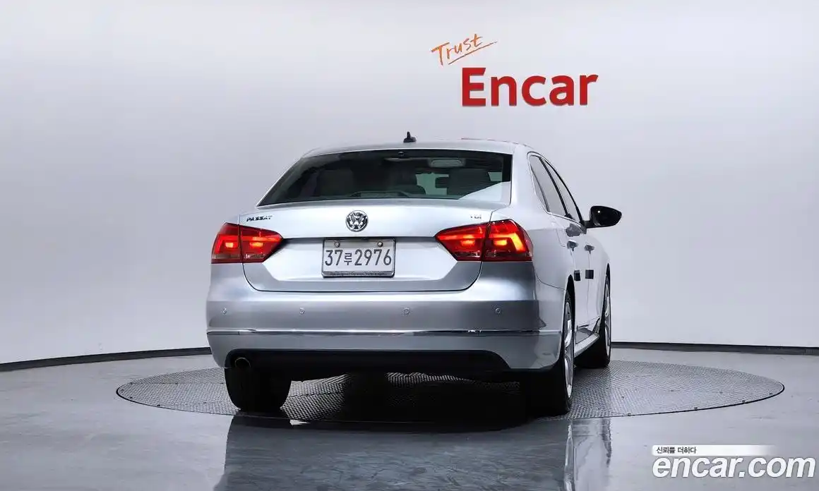 Volkswagen Passat 2014 2.0 гидро в Москве № 215213, фото 4