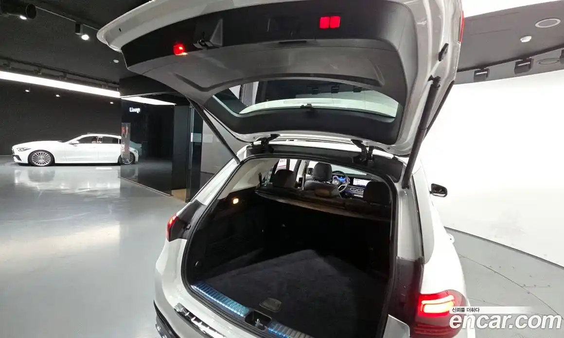 Mercedes-Benz GLE-Class 2024 3.0 гидро в Москве № 216730, фото 20