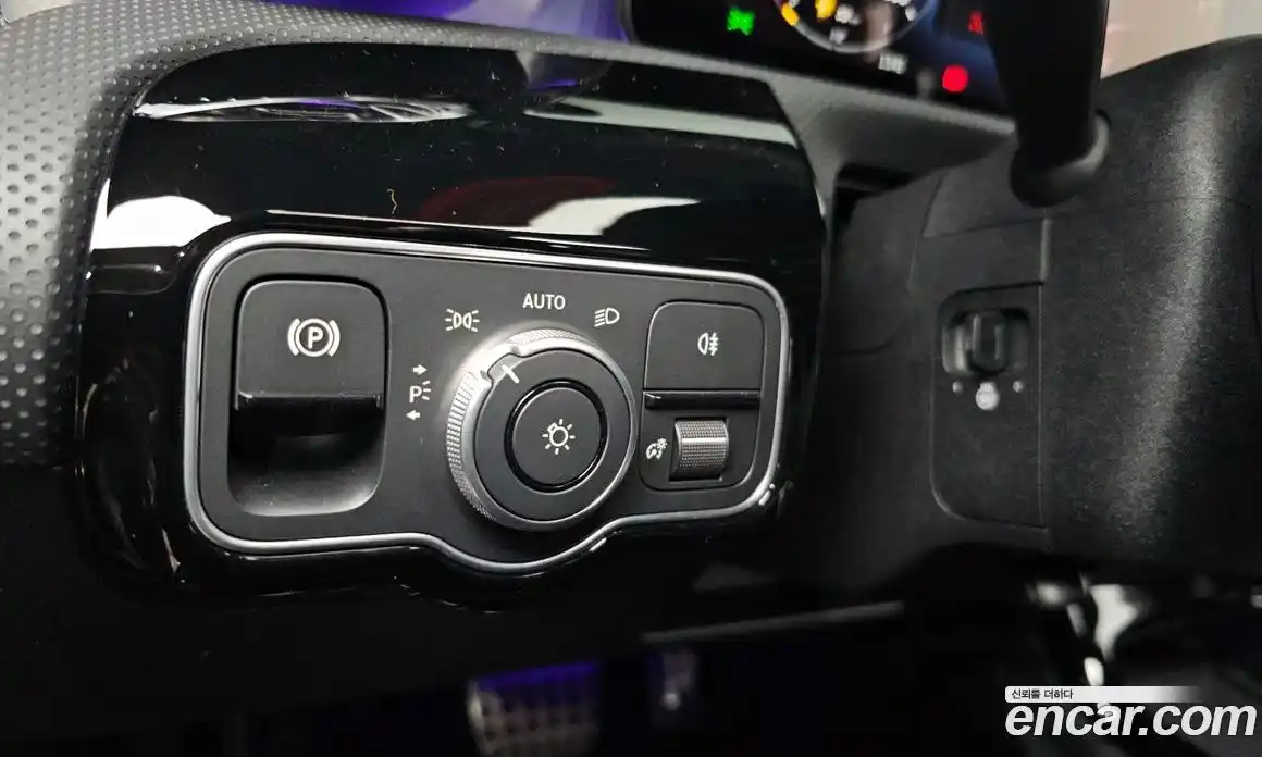 Mercedes-Benz CLA-Class 2024 2.0 гидро в Москве № 219380, фото 17