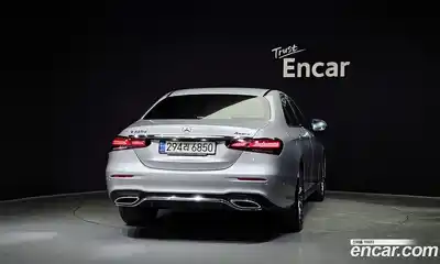 Mercedes-Benz E-Class 2022 1.9 гидро, миниатюра 4