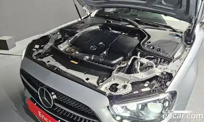 Mercedes-Benz E-Class 2022 1.9 гидро, миниатюра 6