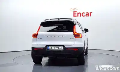 Volvo XC40 2021 2.0 гидро в Москве № 227891, миниатюра 4