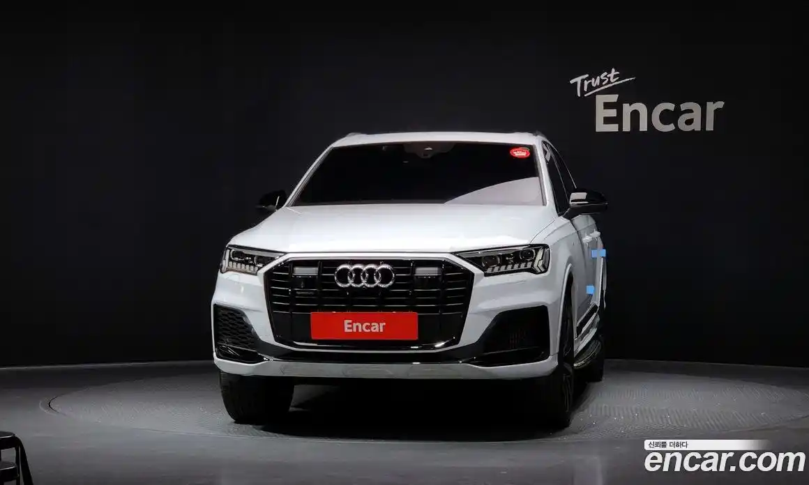 Audi Q7 2021 3.0 гидро в Москве № 230130, фото 3