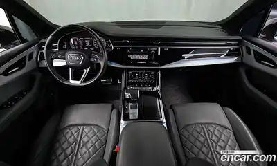 Audi Q7 2021 3.0 гидро в Москве № 230130, миниатюра 7