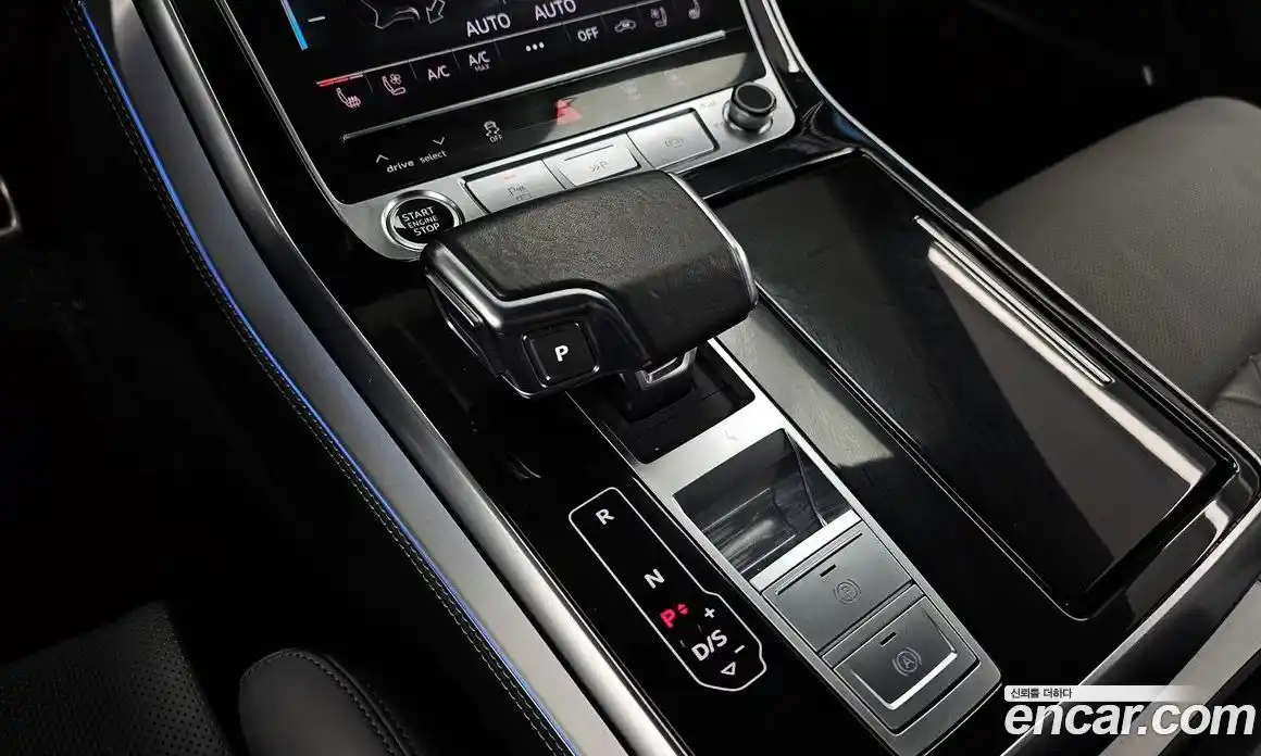 Audi Q7 2021 3.0 гидро в Москве № 230130, фото 9