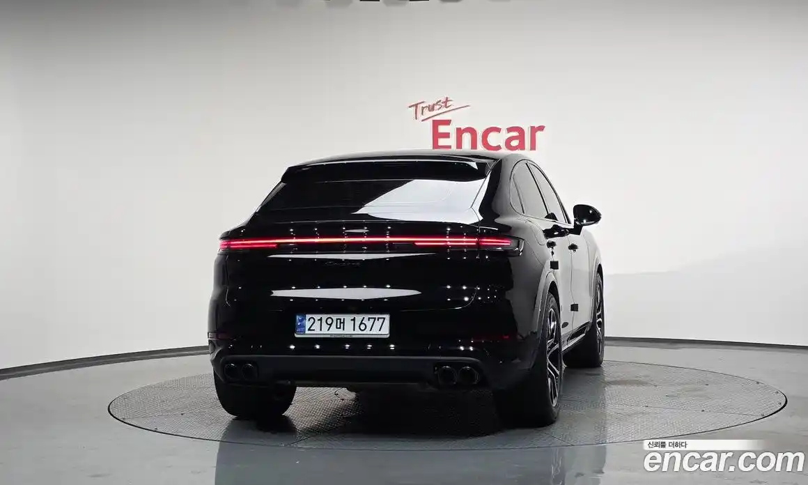 Porsche Cayenne 2024 3.0 гидро в Москве № 230952, фото 3