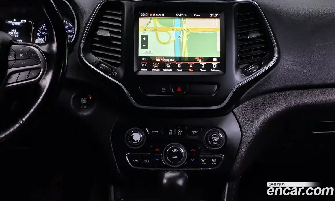 Jeep Cherokee 2019 2.4 гидро в Москве № 232736, фото 14