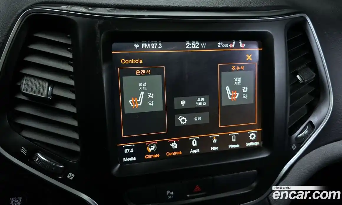 Jeep Cherokee 2019 2.4 гидро в Москве № 232736, фото 16