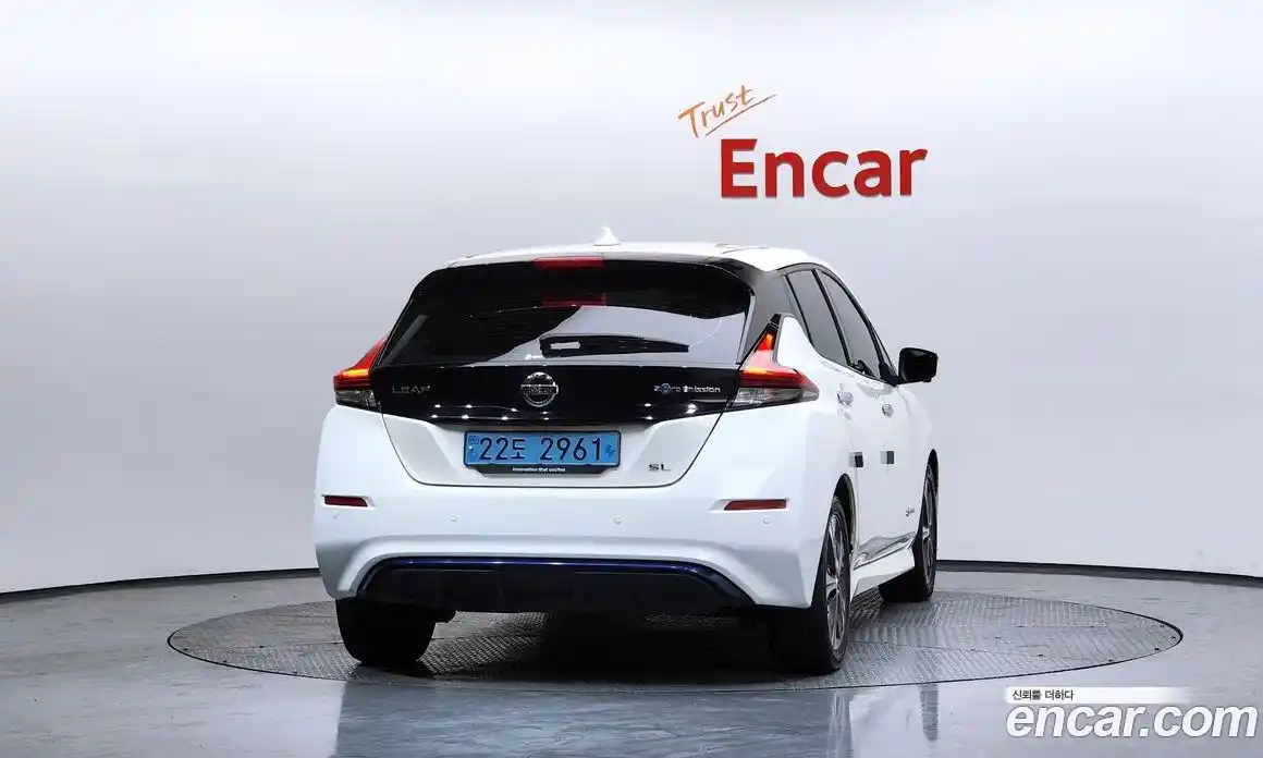 Nissan Leaf 2019 0.1 гидро в Москве № 240226, фото 4