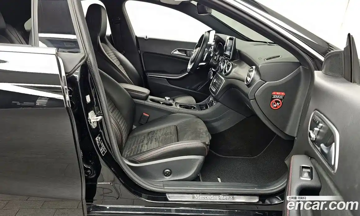 Mercedes-Benz CLA-Class 2017 2.0 гидро в Москве № 241351, фото 11