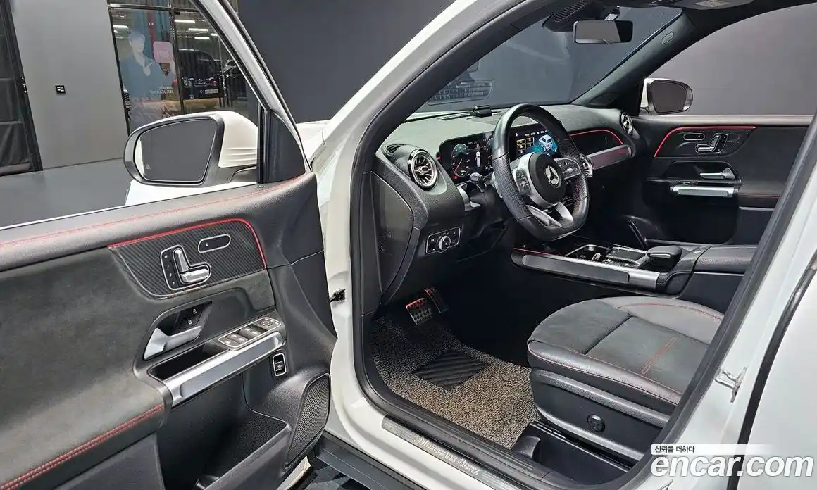 Mercedes-Benz GLB-Class 2021 2.0 гидро в Москве № 241362, фото 11
