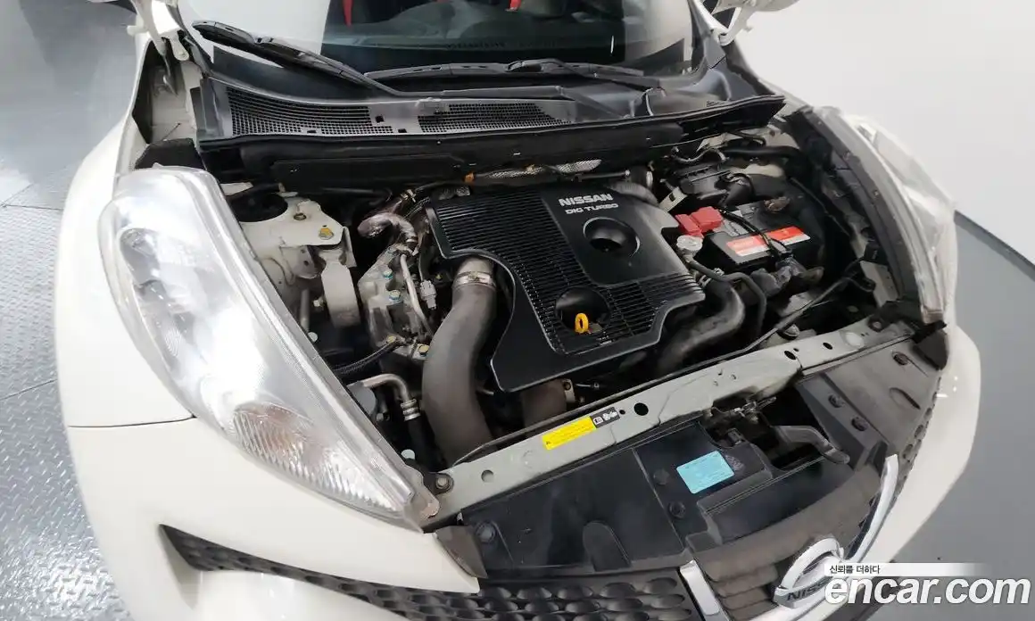 Nissan Juke 2014 1.6 гидро в Москве № 242000, фото 6