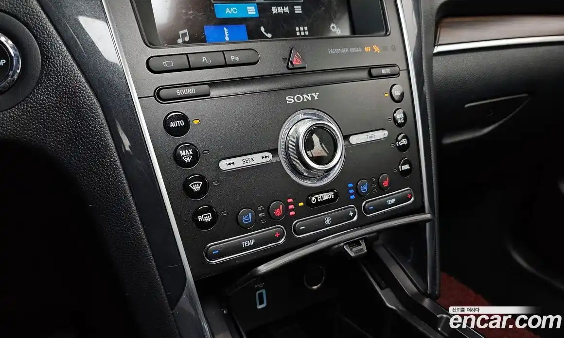 Ford Explorer 2019 2.3 гидро в Москве № 255529, фото 16