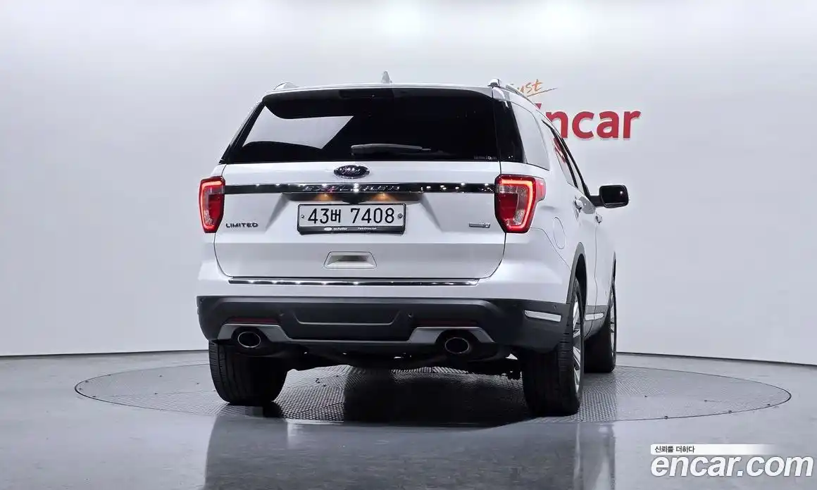 Ford Explorer 2019 2.3 гидро в Москве № 255529, фото 4