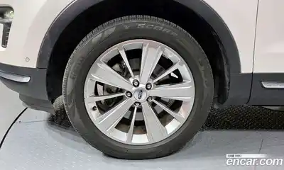 Ford Explorer 2019 2.3 гидро в Москве № 255529, миниатюра 5