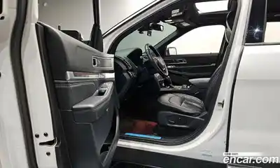 Ford Explorer 2019 2.3 гидро в Москве № 255529, миниатюра 10