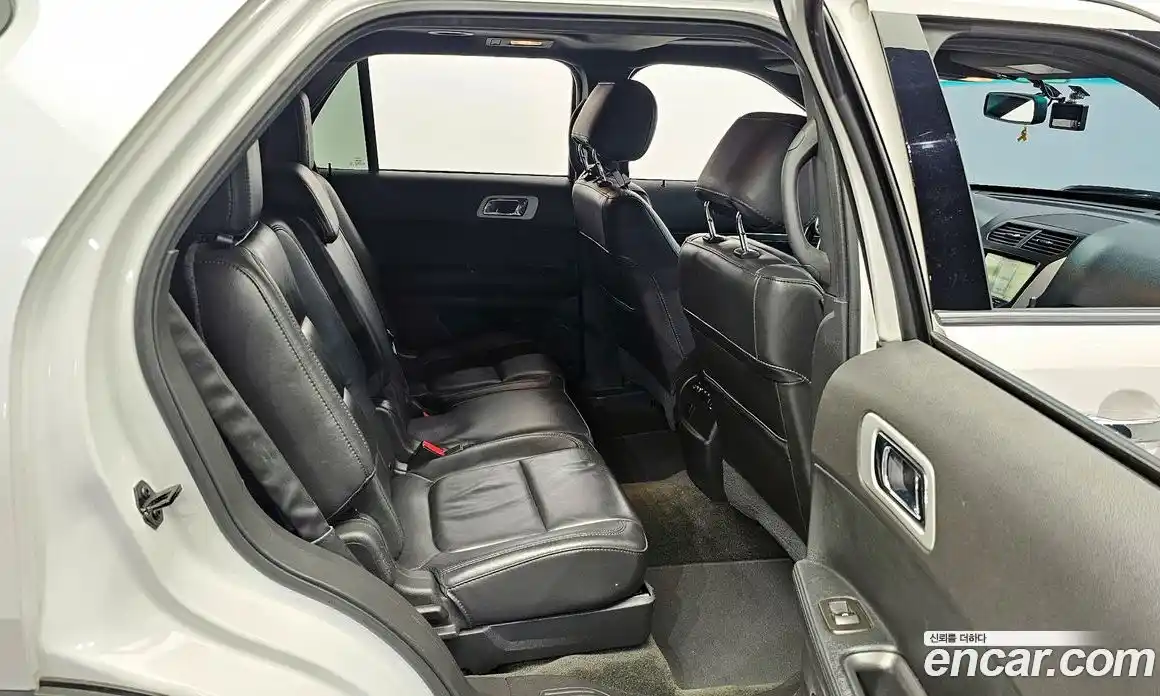 Ford Explorer 2015 2.0 гидро в Москве № 255605, фото 12